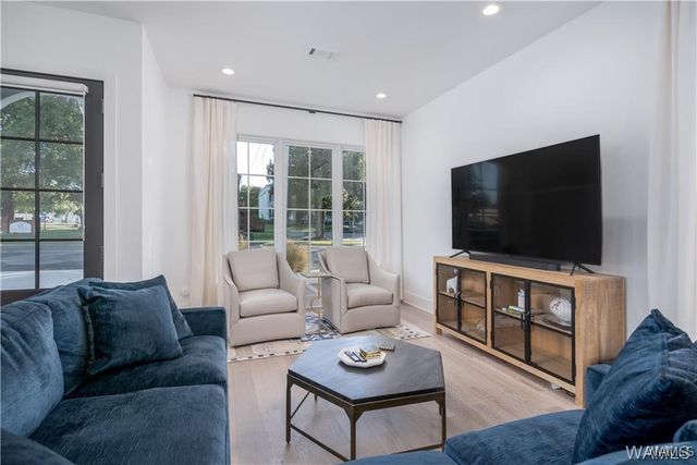 1403 22nd, Tuscaloosa, AL 35401