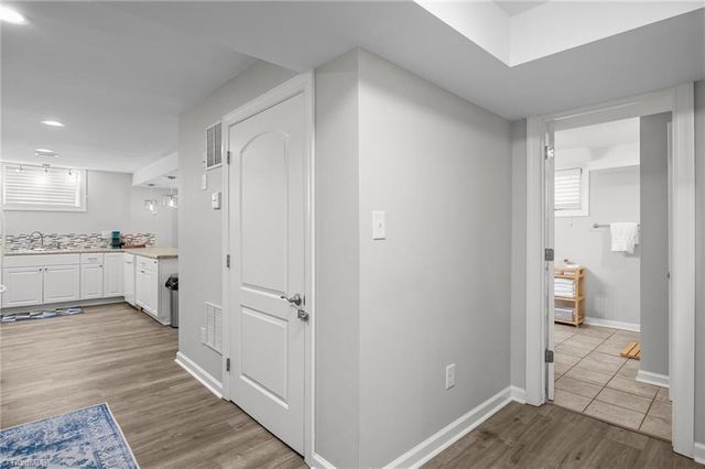 925 Walnut Street, Winston-salem, NC 27101