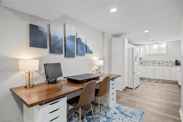 925 Walnut Street, Winston-salem, NC 27101