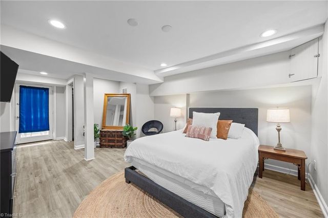 925 Walnut Street, Winston-salem, NC 27101