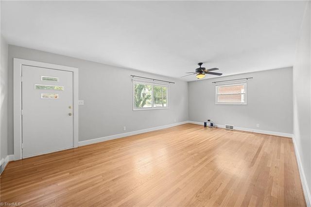 925 Walnut Street, Winston-salem, NC 27101