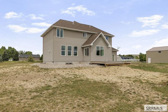 772 N 1080 E, Shelley, ID 83274