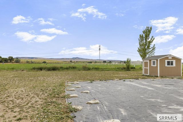 772 N 1080 E, Shelley, ID 83274