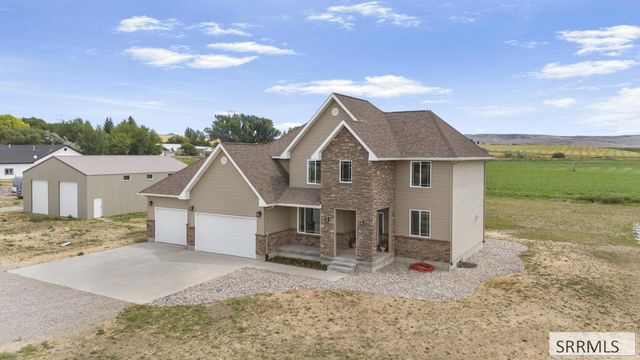 772 N 1080 E, Shelley, ID 83274