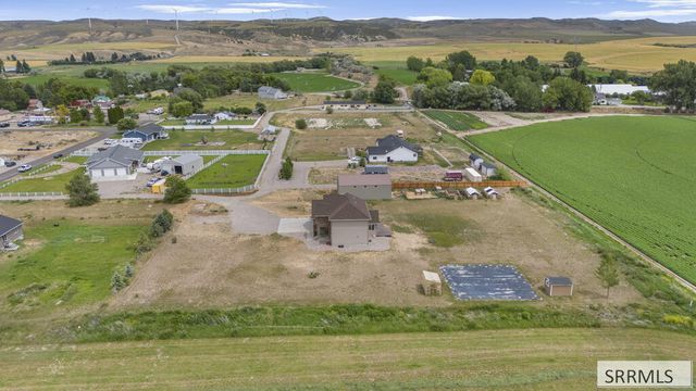 772 N 1080 E, Shelley, ID 83274