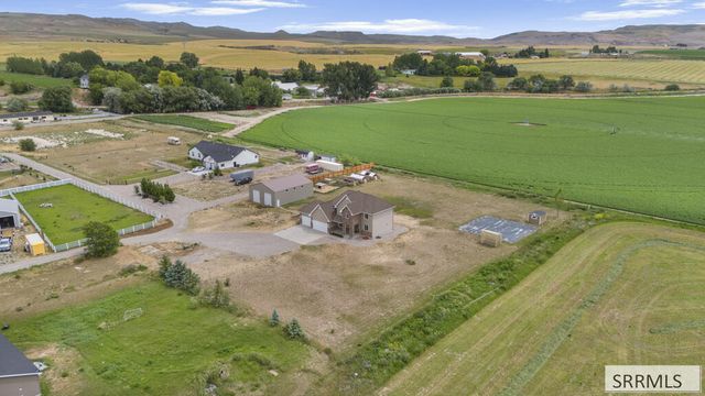 772 N 1080 E, Shelley, ID 83274