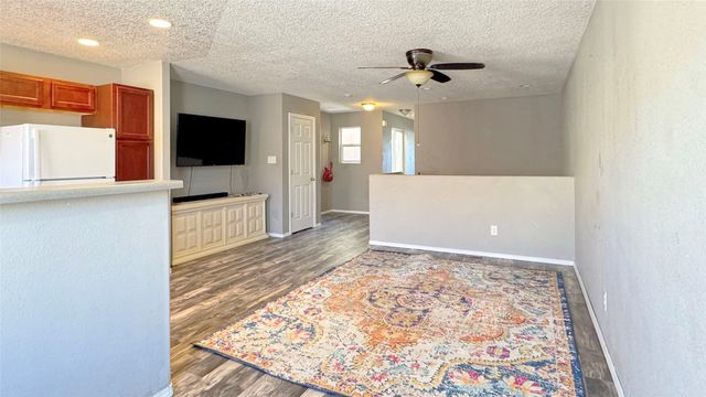 19 Canyon Cliff, Santa Fe, NM 87508