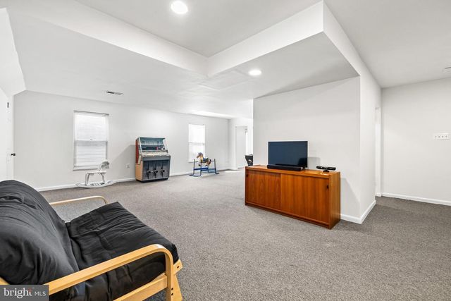 4 JENNER CT, Owings Mills, MD 21117