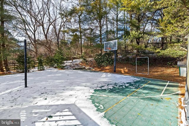 4 JENNER CT, Owings Mills, MD 21117