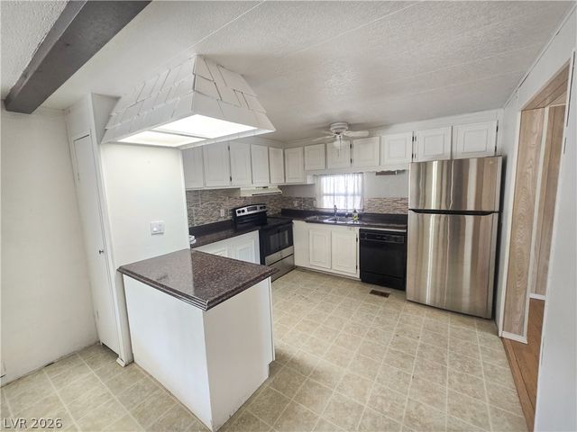 700 West Kimberly Avenue, Pahrump, NV 89060