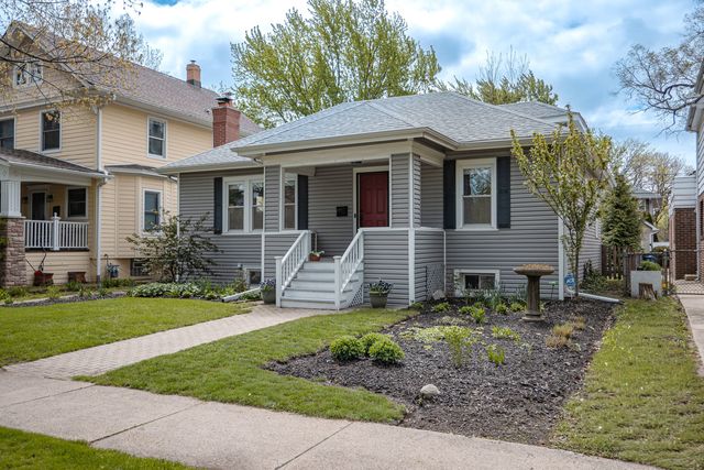 1204 Madison Street, Evanston, IL 60202
