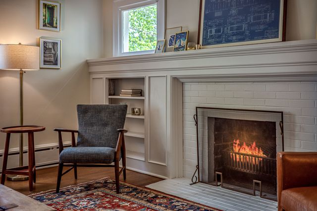 1204 Madison Street, Evanston, IL 60202