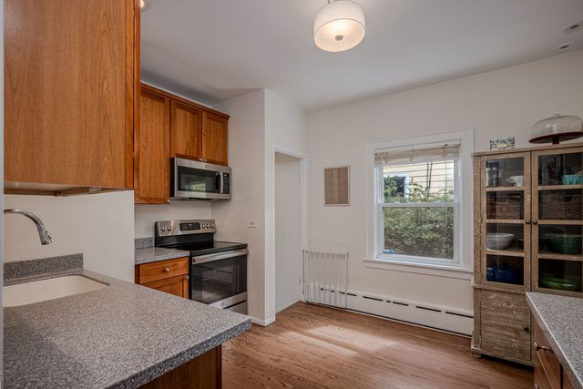 1204 Madison Street, Evanston, IL 60202