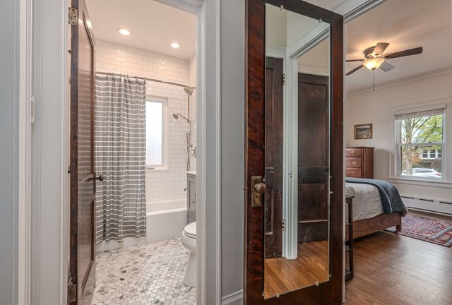 1204 Madison Street, Evanston, IL 60202
