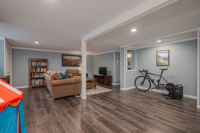 1204 Madison Street, Evanston, IL 60202