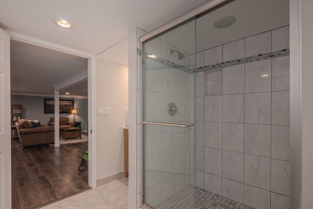 1204 Madison Street, Evanston, IL 60202