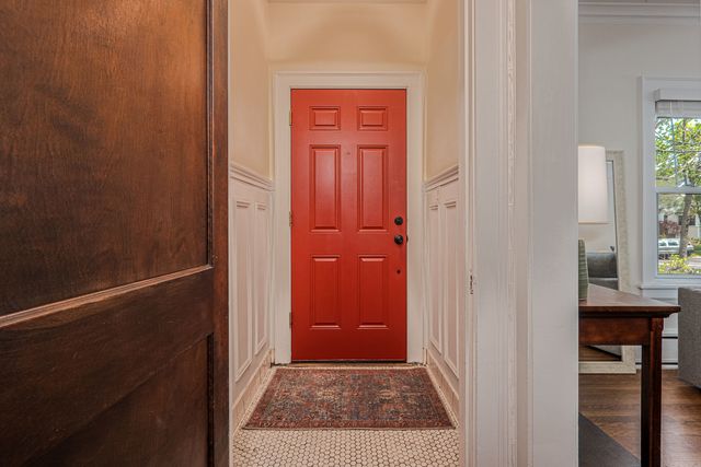 1204 Madison Street, Evanston, IL 60202