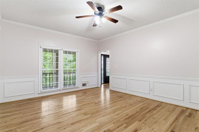 232 Nacoochee Drive, Woodstock, GA 30188