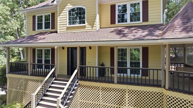 232 Nacoochee Drive, Woodstock, GA 30188