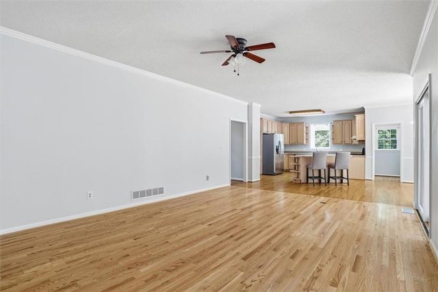 232 Nacoochee Drive, Woodstock, GA 30188