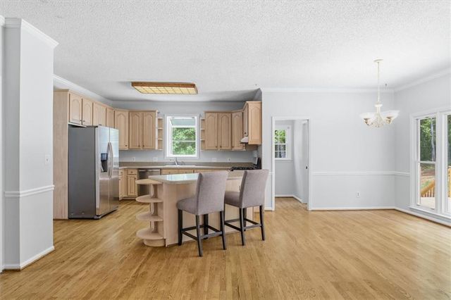 232 Nacoochee Drive, Woodstock, GA 30188