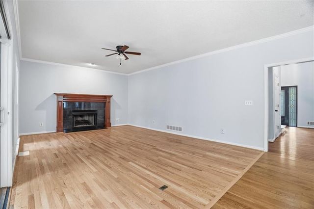 232 Nacoochee Drive, Woodstock, GA 30188