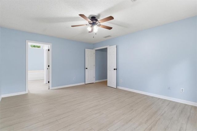 232 Nacoochee Drive, Woodstock, GA 30188