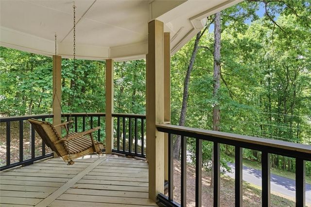 232 Nacoochee Drive, Woodstock, GA 30188