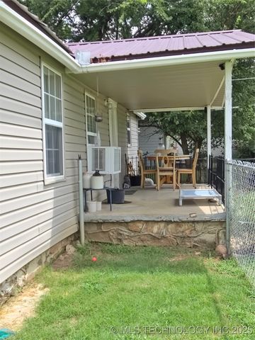 322 N Skinner Avenue, Drumright, OK 74030