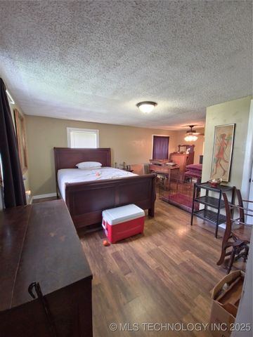 322 N Skinner Avenue, Drumright, OK 74030