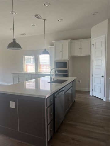 3020 Peartree Lane, Celina, TX 75009