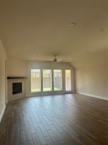 3020 Peartree Lane, Celina, TX 75009