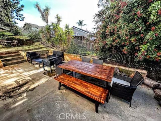 1811 Navajo Place, Escondido, CA 92029