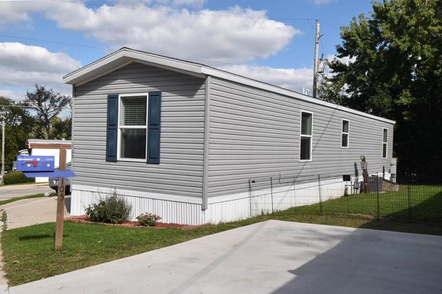 1505 Elder Street, Waukesha, WI 53188