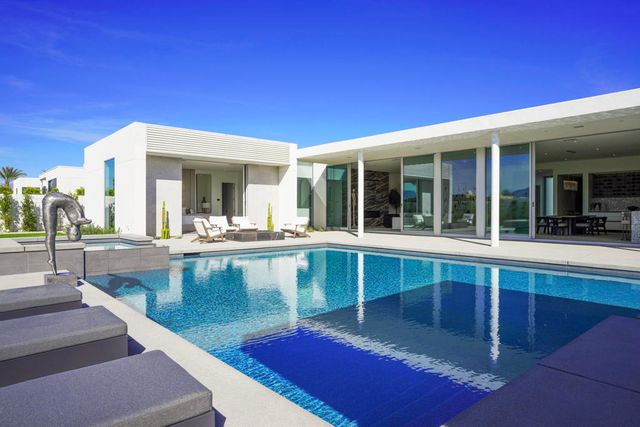 15 Via Linea, Rancho Mirage, CA 92270