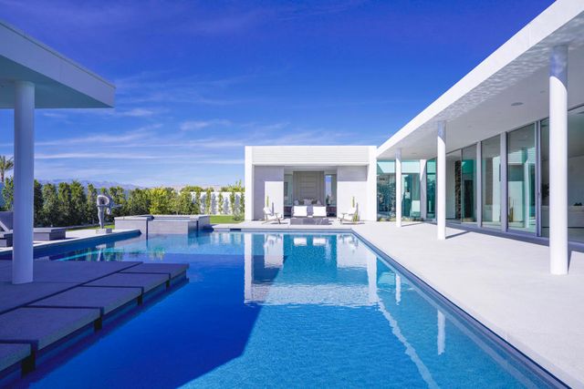 15 Via Linea, Rancho Mirage, CA 92270