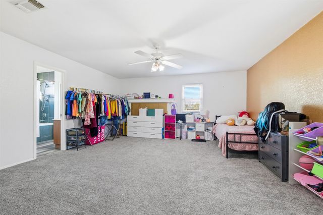 736 NW Wood Street, Burleson, TX 76028