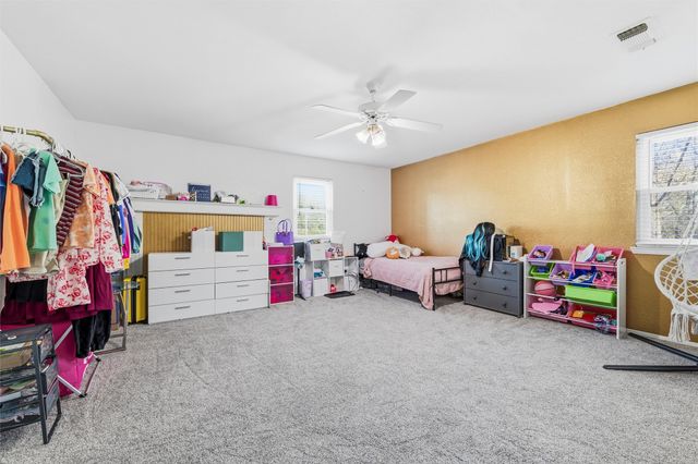 736 NW Wood Street, Burleson, TX 76028