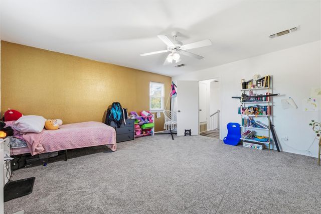 736 NW Wood Street, Burleson, TX 76028