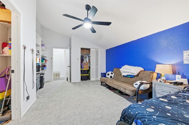 736 NW Wood Street, Burleson, TX 76028