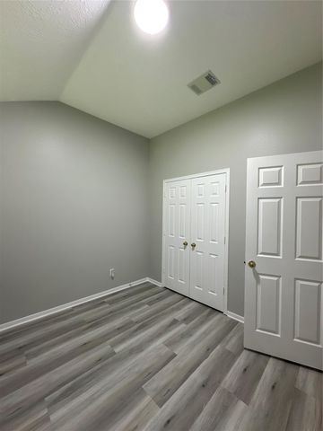 11411 Oak Lake Vista Court, Sugar Land, TX 77498