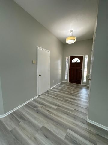 11411 Oak Lake Vista Court, Sugar Land, TX 77498