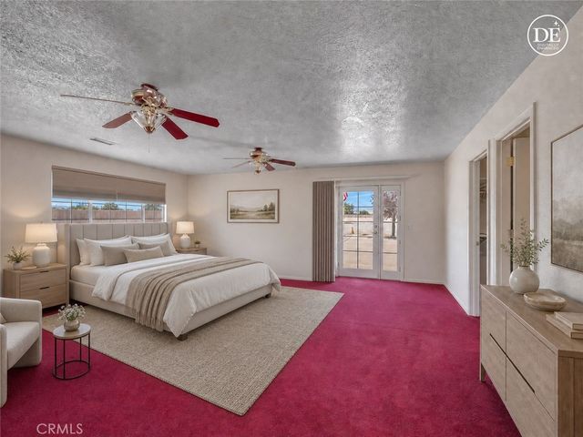 8756 Oakwood, Hesperia, CA 92345