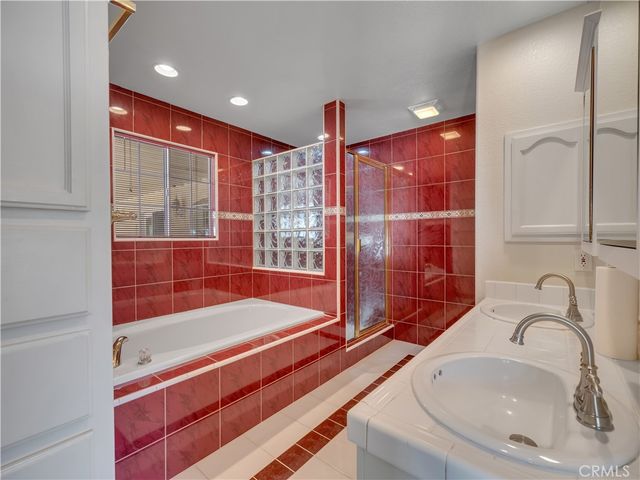 8756 Oakwood, Hesperia, CA 92345