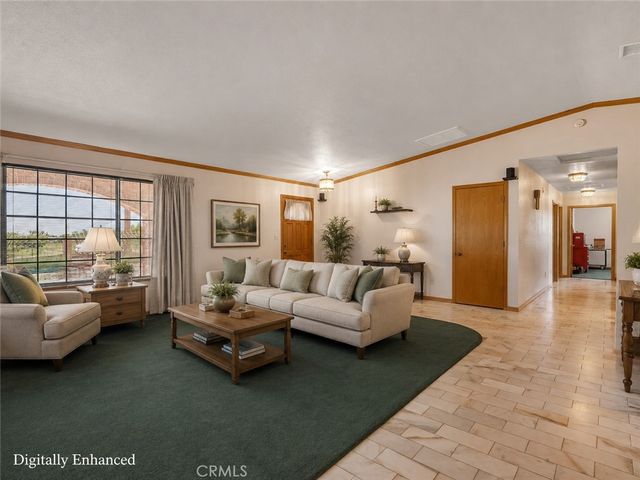 8756 Oakwood, Hesperia, CA 92345