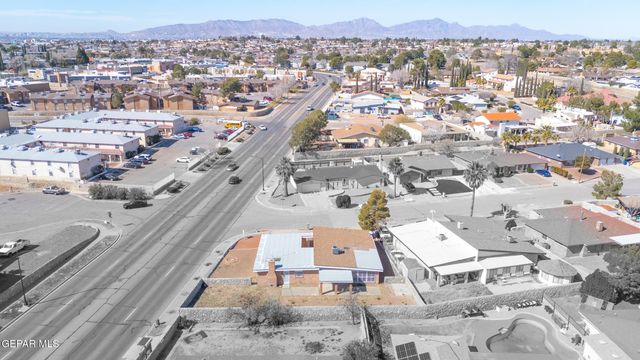 1534 MONTE SANDERS Lane, El Paso, TX 79935