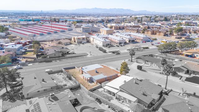 1534 MONTE SANDERS Lane, El Paso, TX 79935