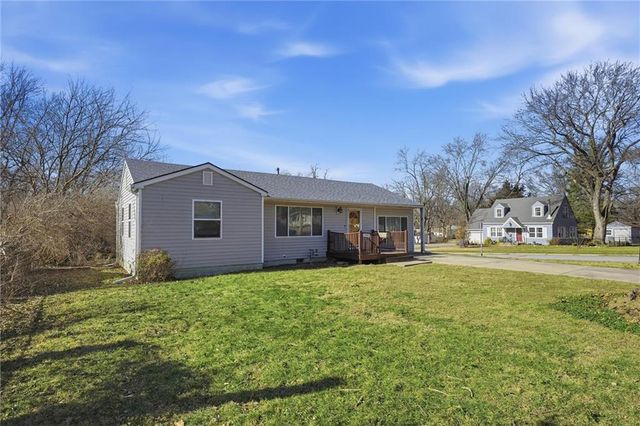 13302 11th Street, Grandview, MO 64030