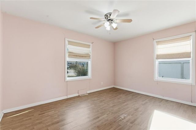 13302 11th Street, Grandview, MO 64030