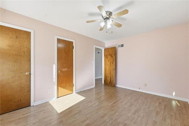 13302 11th Street, Grandview, MO 64030